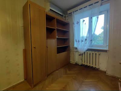 квартира по адресу Французский бульвар, 15