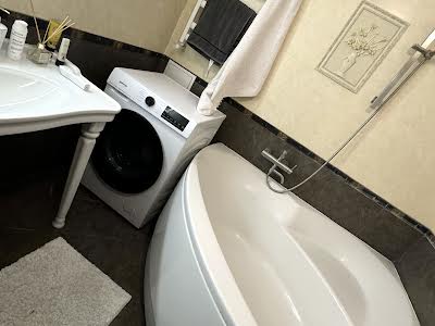 квартира за адресою Петра Панча вул., 18