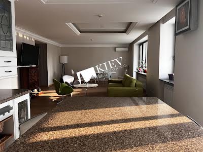квартира за адресою Тарасівська вул., 21