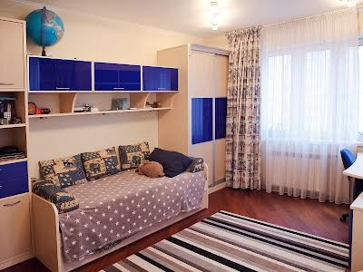 квартира за адресою Дніпровська набережна вул., 19