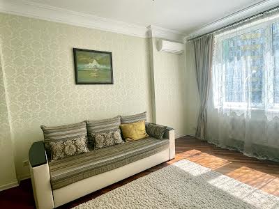 квартира по адресу Вышгородская ул., 45Б/3