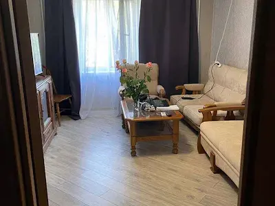 квартира по адресу Ревуцкого ул., 19/1