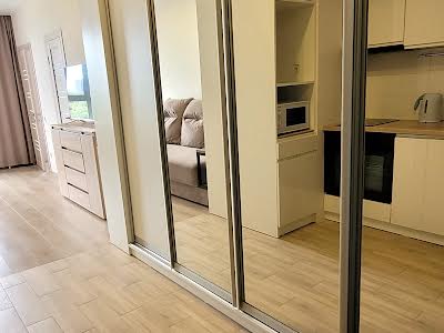 квартира за адресою Олени Теліги вул., 25