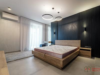 квартира за адресою Шота Руставелі вул., 7Я