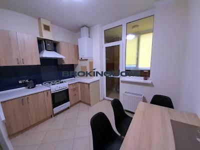 квартира за адресою Шевченка вул., 4б