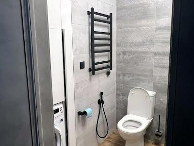 квартира за адресою Олександра Олеся вул., 4