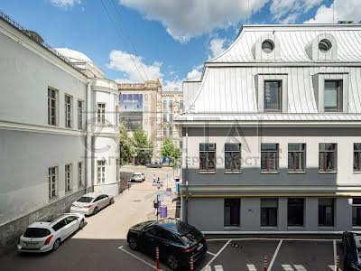 квартира за адресою Богдана Хмельницького вул., 9