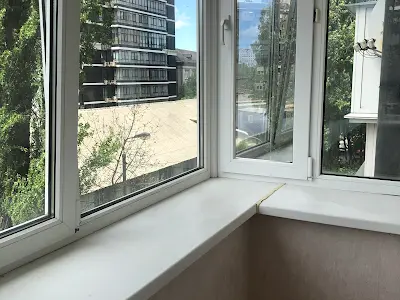 квартира за адресою Леоніда Первомайського вул., 11