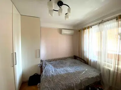 квартира за адресою Амвросія Бучми бульв., 1