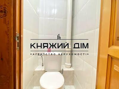квартира за адресою Лариси Руденко вул., 13