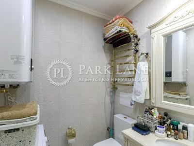 квартира за адресою Миколи Амосова вул., 4