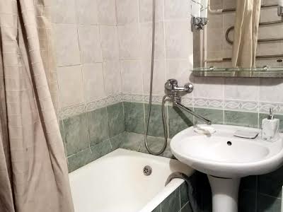 квартира за адресою Авіаконструктора Антонова вул., 7