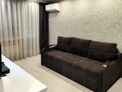 квартира за адресою Робоча вул., 79