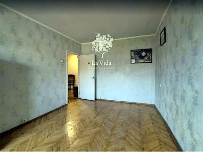 квартира за адресою Жилянська вул., 72