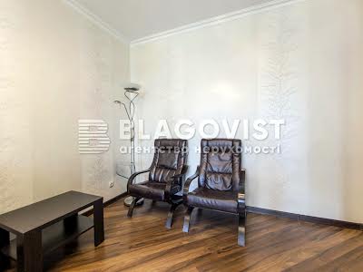 квартира за адресою Патріарха Мстислава Скрипника вул., 40