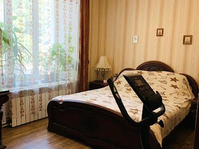 квартира за адресою Пироговська вул., 7