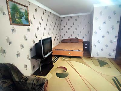квартира за адресою Олексія Вадатурського вул., 16