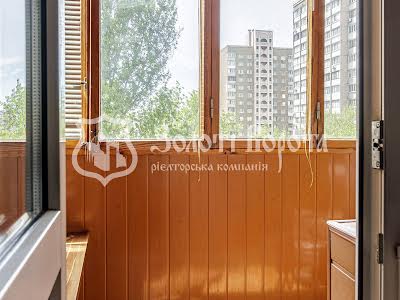 квартира за адресою Харківське шосе, 174б