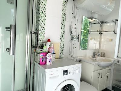квартира за адресою Волинська вул., 8