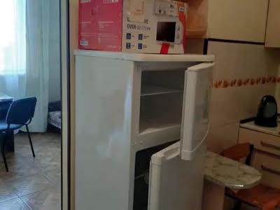 квартира за адресою Сім'ї Стешенків вул. (Тимофія Строкача), 9