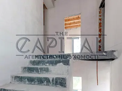 дом по адресу Києво-Святошинський