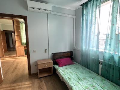 квартира за адресою Завальна вул., 10