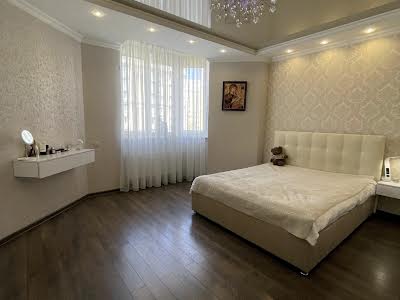 квартира за адресою Житня вул., 21