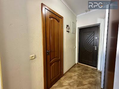 квартира по адресу Старонаводницкая ул., 4-В