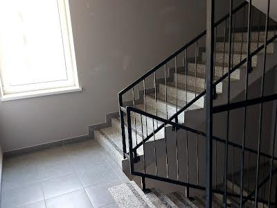 квартира по адресу Героїв Крут ул., 14