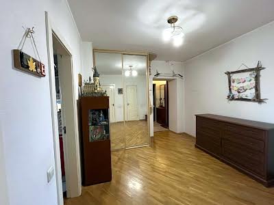 квартира по адресу Смелянская ул., 10/31