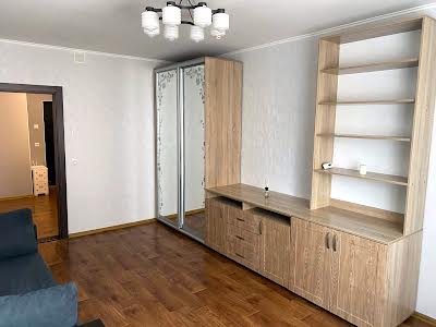 квартира за адресою Сергія Данченка вул., 5
