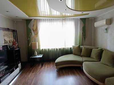 квартира за адресою Святого Миколая вул. (Артема), 71