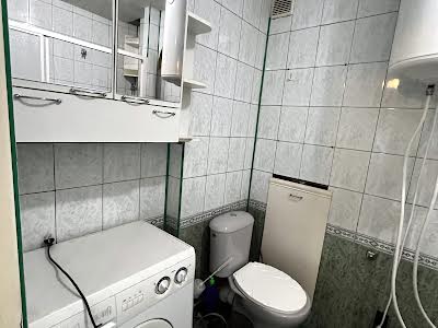 квартира за адресою Федьковича вул., 114