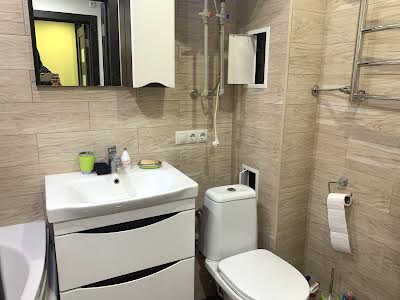 квартира за адресою Симиренка вул., 20-А