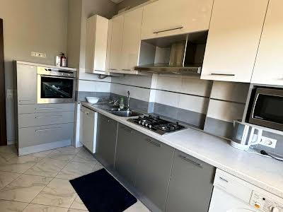 квартира по адресу Личаківська, 33а