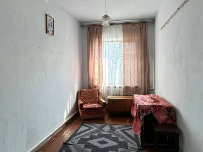 дом по адресу Серафимовича