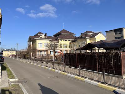 квартира за адресою Центральна вул., 33в