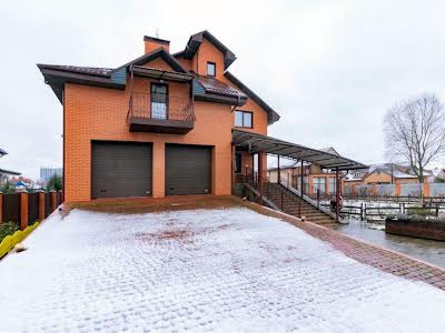 будинок за адресою Кленова вул., 10
