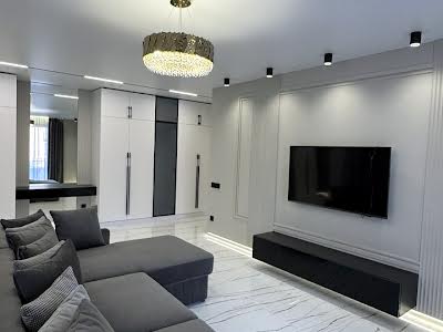 квартира по адресу Крайковского ул., 6