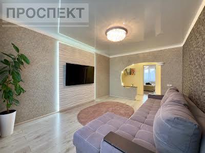 квартира по адресу Героев Крут ул. (Черепіна), 12