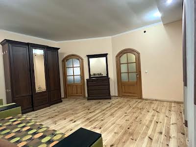 будинок за адресою лесі украінки, 12