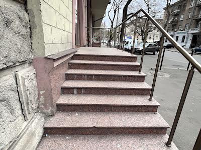 комерційна за адресою Святослава Караванського вул. (Жуковського), 10