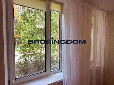 квартира за адресою Регенераторна вул., 4 к1-9