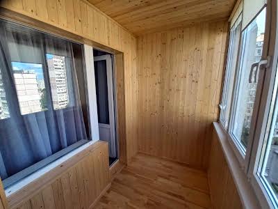 квартира за адресою Петра Григоренка просп., 9