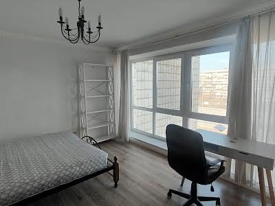 квартира за адресою Братиславська вул., 7
