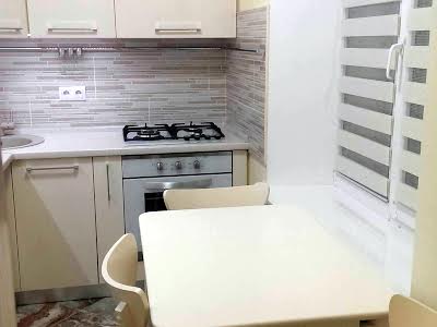 квартира за адресою Голосіївський просп. (40-річчя Жовтня), 110