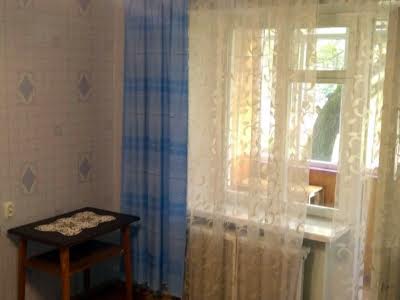 квартира за адресою Академіка Глушкова просп., 24