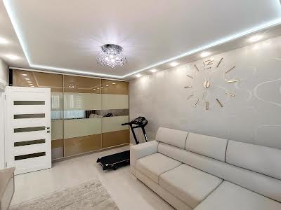 квартира за адресою Сергія Данченка вул., 3