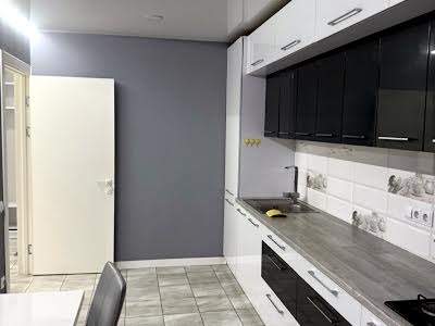 квартира за адресою Миру вул., 41