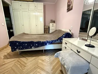 квартира за адресою Авіаконструктора Антонова вул., 7